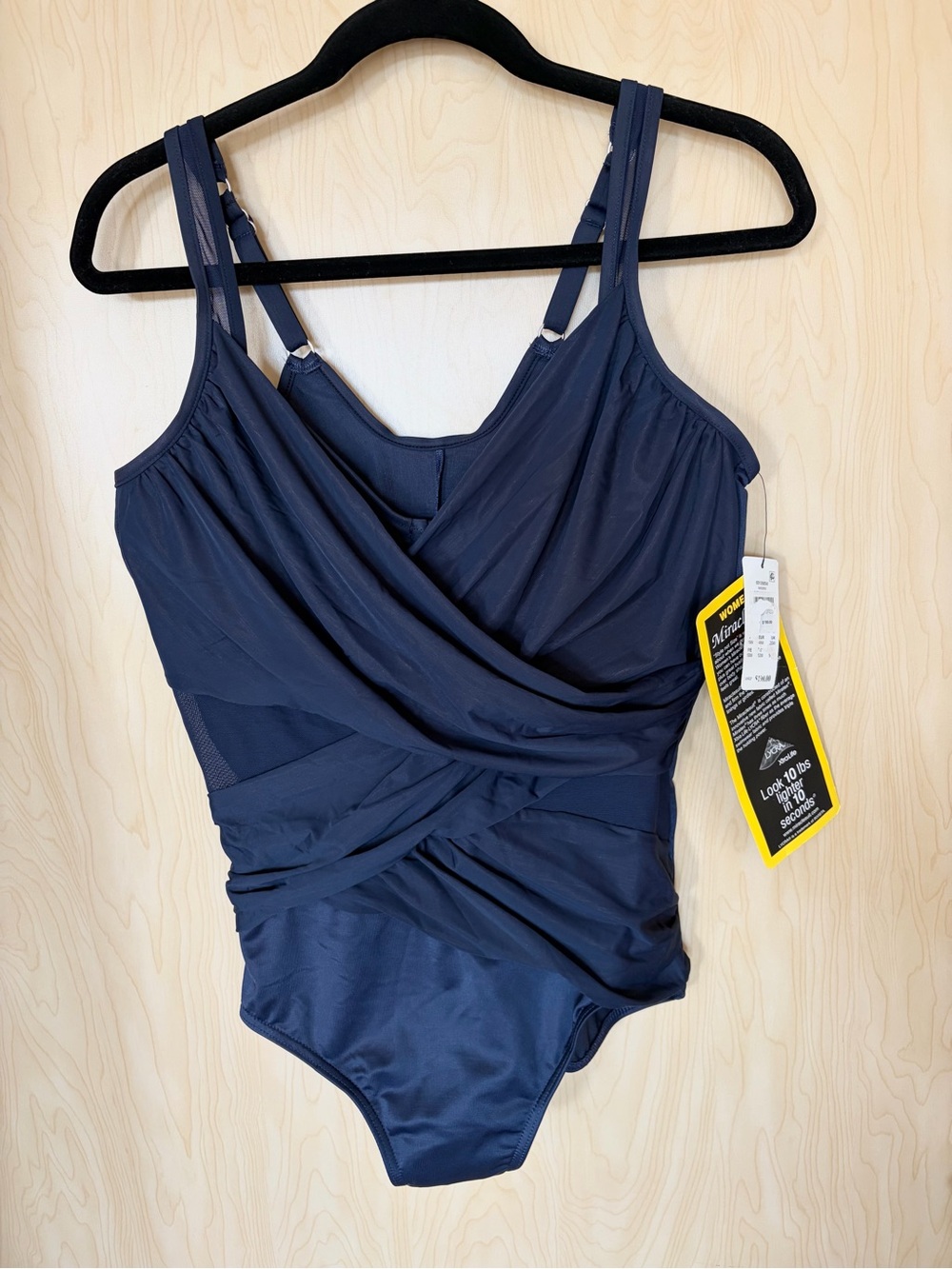 Miraclesuit Navy Blue Ruched One-Piece Swimsuit underwire Plus Size 18 NWT